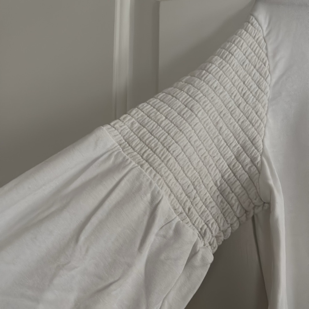 LaMade top - Picture 2 of 3